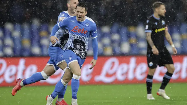Selebrasi pemain Napoli saat kalahkan Lazio