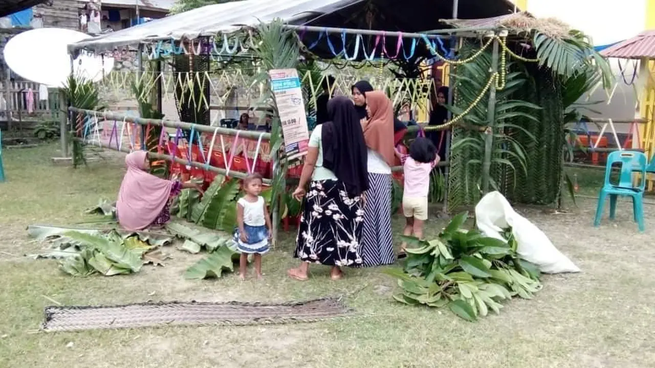 Kala TPS Unik dari Dedaunan di Aceh Coba Tarik Pemilih