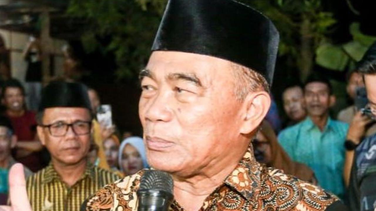 Menko PMK Minta Para Pejabat Jadi Bapak Asuh Anak-Anak Stunting