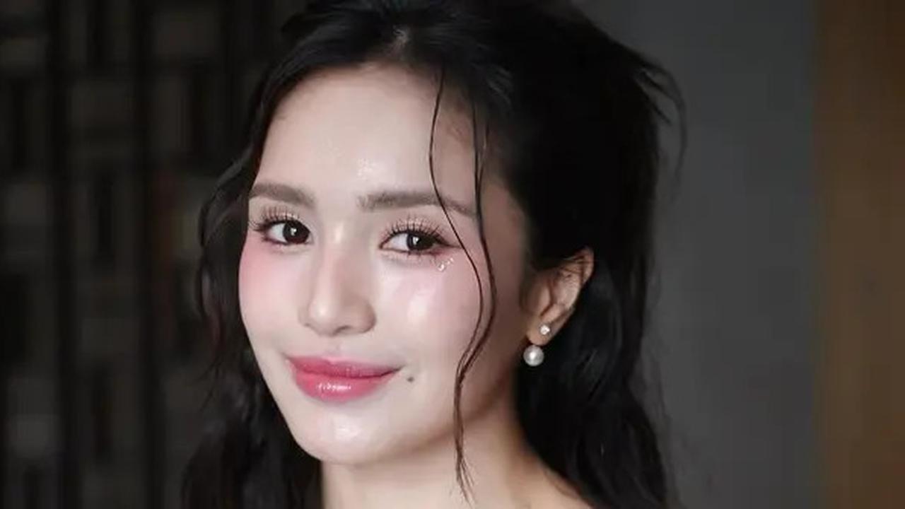 Potret Bebay Tsabina Tampil dengan Korean Makeup Look, Pesona Cantiknya Bak Idol K-Pop