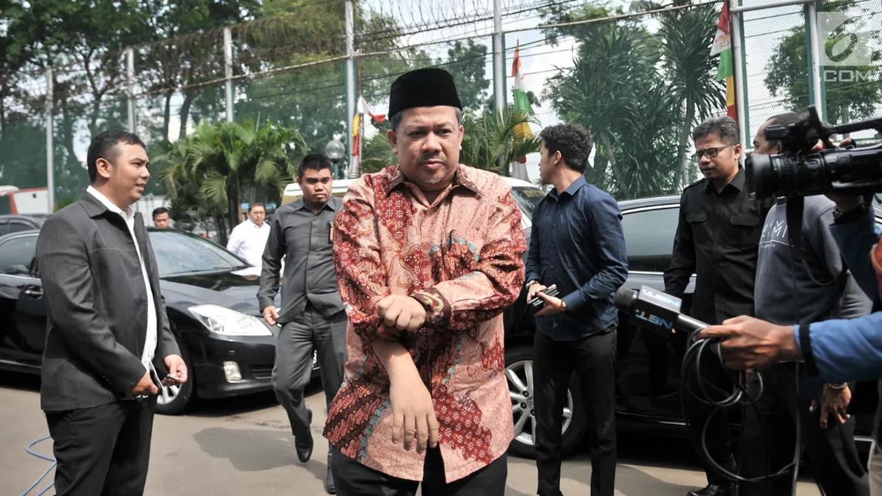 Bangsa Indonesia disebutnya harus menjadi moderat, ke tengah, berlabuh dan bersatu membangun negara yang kuat.&nbsp;