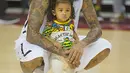 Nah! Begini gemasnya kedekata Chris Brown dengan putrinya, Royalty! (SplashNews/HollywoodLife)