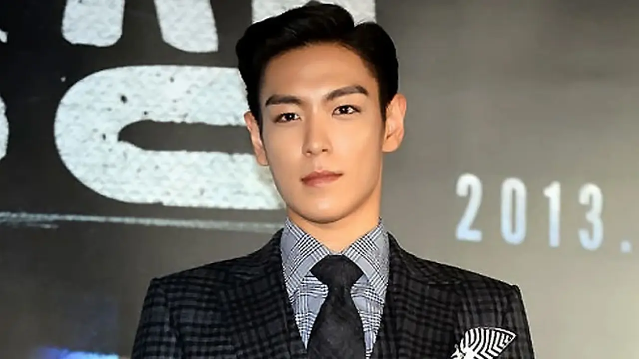 big-bangs-top-131030b.jpg