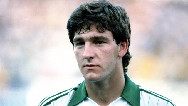 Foto: Daftar 5 Debutan Termuda Sepanjang Sejarah Piala Dunia, Termasuk Bintang Kamerun Samuel Eto'o