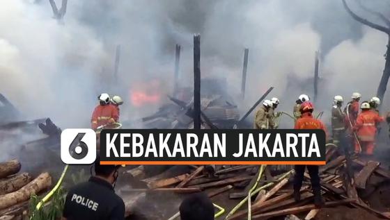 VIDEO: Kebakaran Gudang Kayu dan Rumah Tinggal