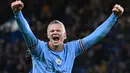 Monster depan gawang asal Norwegia ini telah mengoleksi delapan gol di Liga Champions 2025. Erling Haaland selalu menjadi ancaman bagi pertahanan lawan. (AFP/Glyn Kirk)
