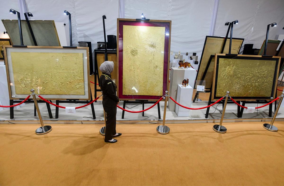 FOTO: Dari Mobil Mewah hingga Lukisan Emas Dilelang di BPA Fair 2026