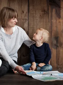 Peringati Hari Anak Nasional dengan mencoba belajar jadi ibu yang pengertian melalui pola asuh mindful parenting. (Ilustrasi: Pexels.com/Pixabay)
