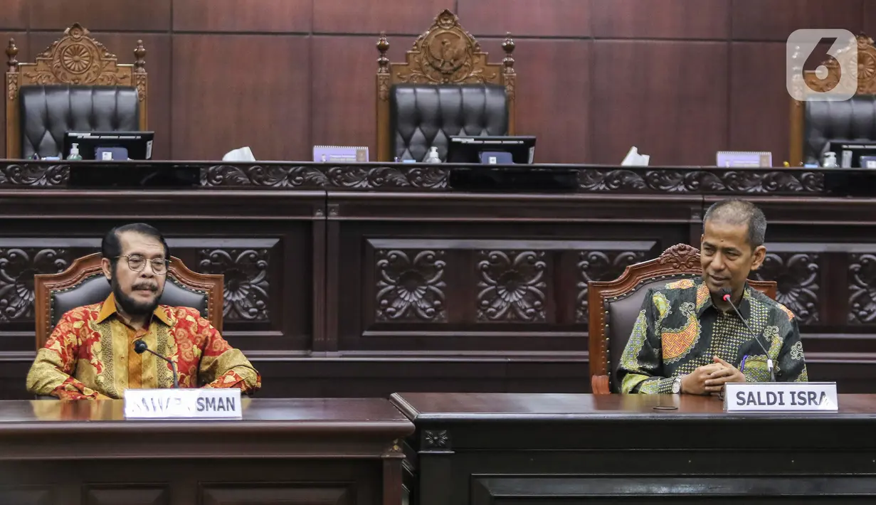Sembilan hakim konstitusi termasuk Anwar Usman hadir dalam pertemuan tersebut.  (Liputan6.com/Angga Yuniar)