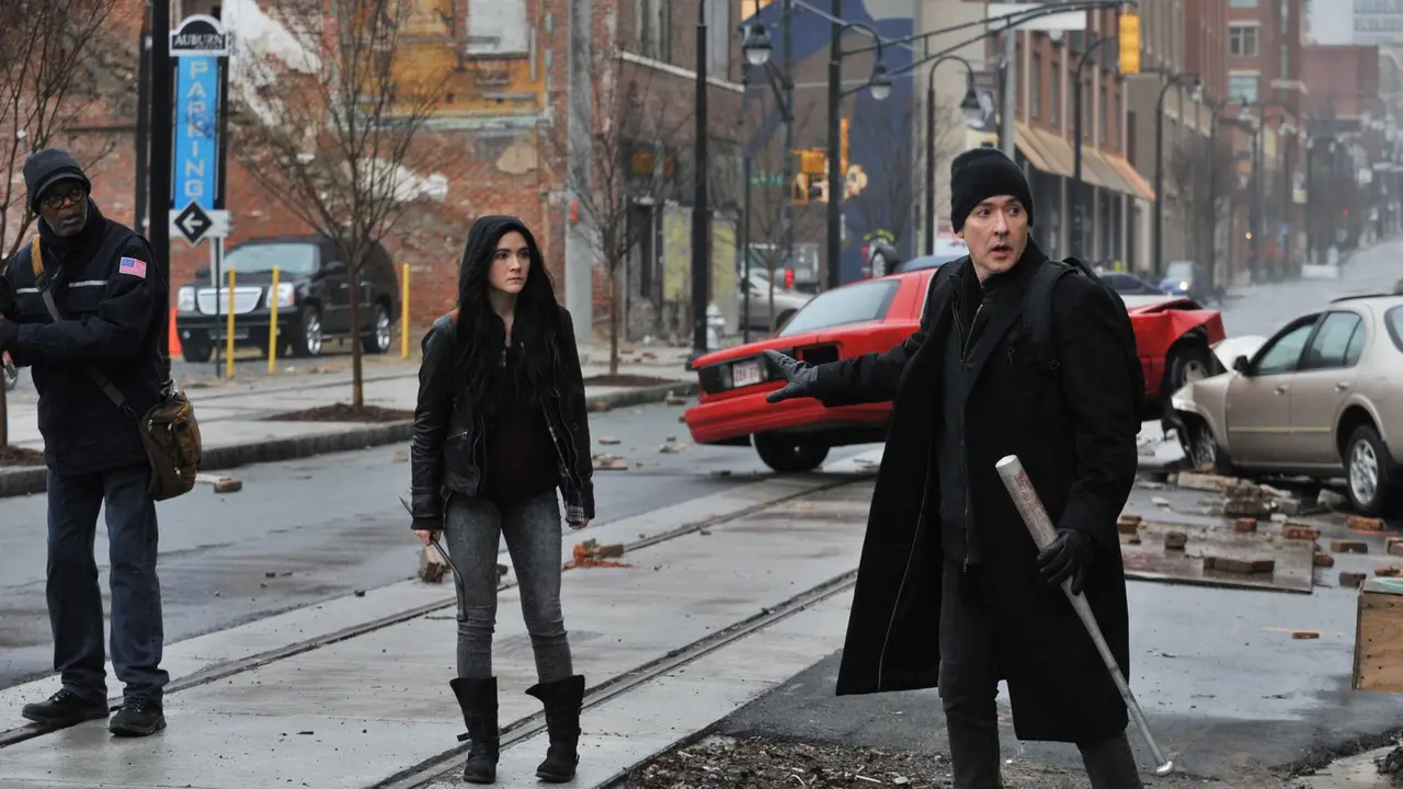 Adegan film Cell tayang di Bioskop Trans TV (Foto: Saban Films via IMDB.com)