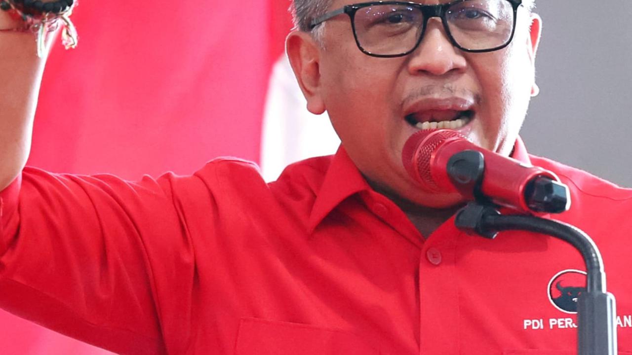 Presiden Singgung Jalan Solo-Purwodadi Rusak, Hasto: Bagus Jokowi Bantu Kepemimpinan Ganjar