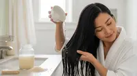 Tips Merawat Rambut dengan Air Beras, Ini Cara Pakai yang Tepat