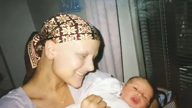 [Bintang] Lauren Chiarello