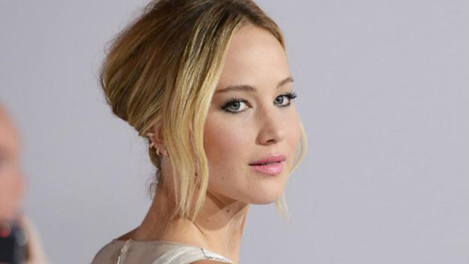 Intip Trik Ilusi Rambut Pendek Jennifer Lawrence Beauty Fimela Com