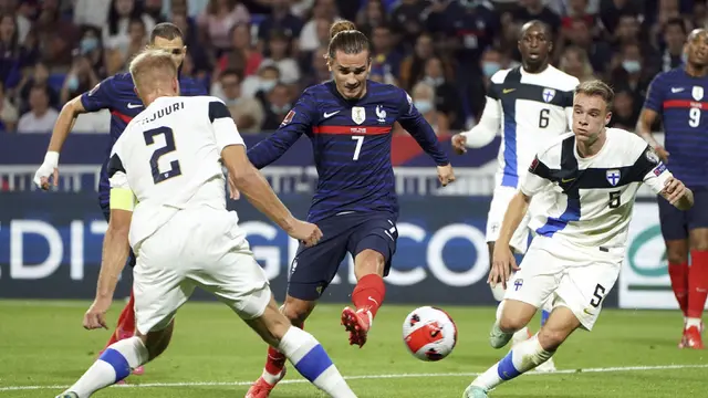 Foto: Antoine Griezmann Borong Dua Gol Kemenangan Prancis atas Finlandia dalam Laga Kualifikasi Piala Dunia 2022