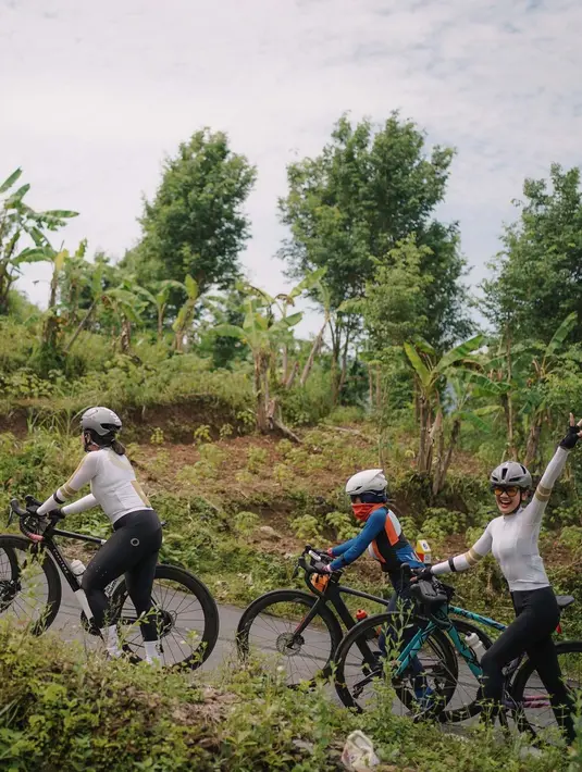 Nirina Zubir (Instagram/nirinazubir_)