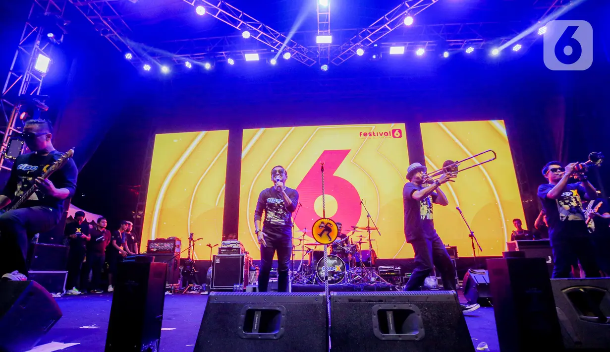 Mengawali penampilannya, lagu Satu-Satunya dipilih sebagai pembuka keseruan. (Liputan6.com/Faizal Fanani)