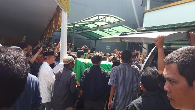 Pemakaman Dian Pramana Poetra