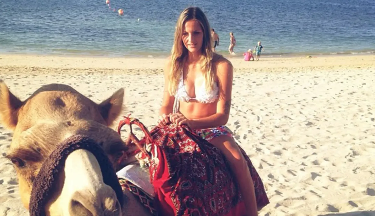 Karolina Pliskova telah memenangi empat gelar juara tunggal putri dan empat gelar ganda turnamen WTA. (Bola.com/Instagram/Karolina) 