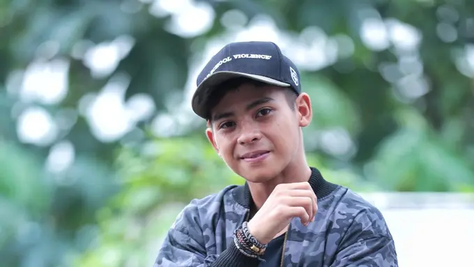 [Bintang] Dukungan Fans untuk Arnold Leonard di Infotainment Awards 2017