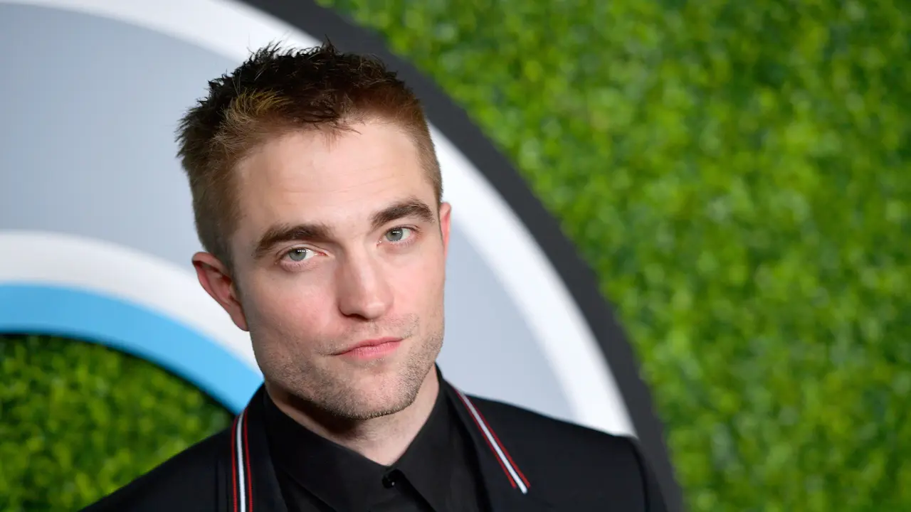 [Bintang] Robert Pattinson