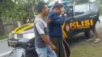 Tepergok Curi Jeruk dan Alpukat, 2 Pria di Banyuwangi Babak Belur Dihajar Warga