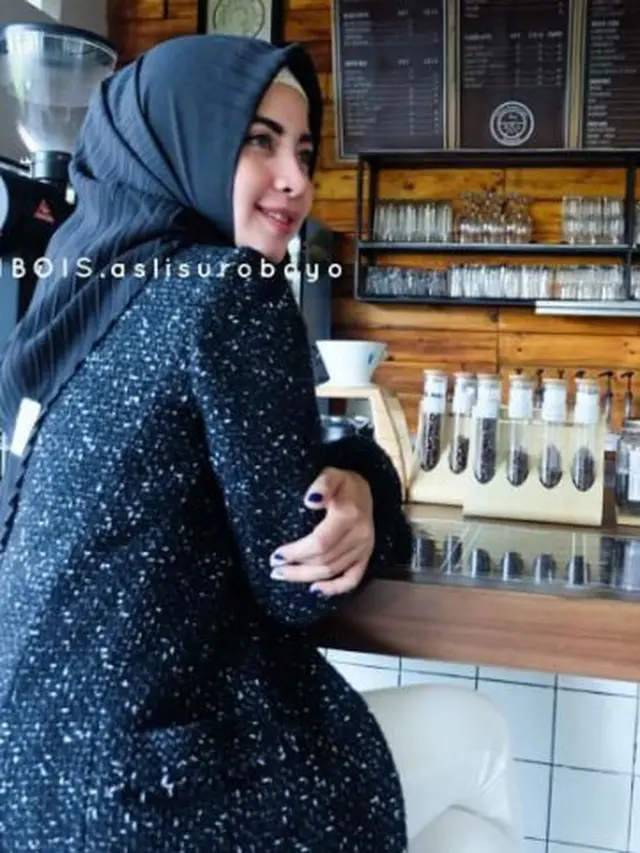 Hana Kartika, Istri Enji