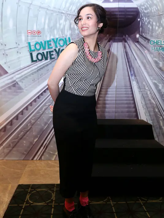 Selama jalannya konferensi pers film 'Love You Love You Not', Chelsea terlihat menghindari awak media. (Galih W. Satria/Bintang.com)