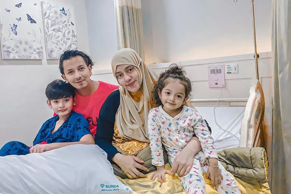 Fairuz A Rafiq Melahirkan Anak Ketiga, Ini 6 Potret Perjalanan Kehamilannya