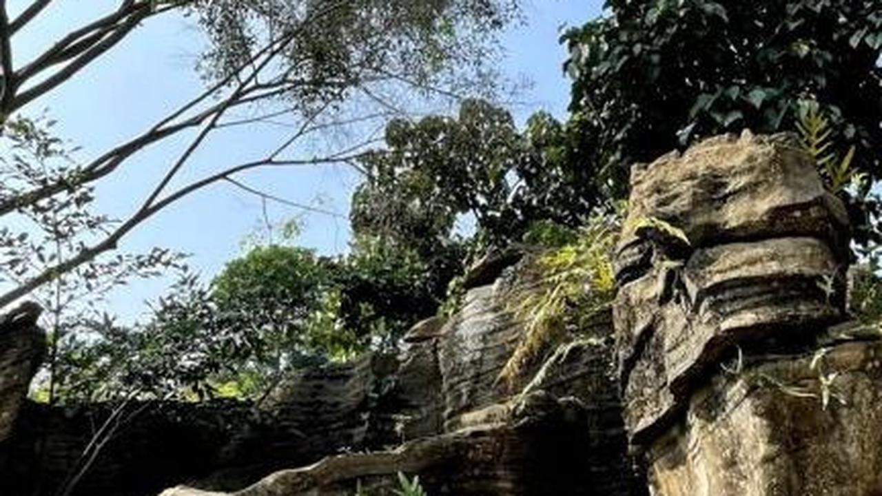 <b>1.	Goa Agung Garunggang</b>