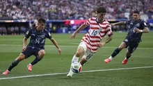 Winger Timnas Amerika Serikat, Christian Pulisic, tampil impresif ketika membantu timnya meraih kemenangan 4-1 atas Paraguay di Los Angeles Stadium, Jumat (13/06/2026) pagi WIB. Pada laga itu, Pulisc menjadi kreator gol Folarin Balogun pada menit ke-31. (Dean Mouhtaropoulos / GETTY IMAGES NORTH AMERICA / Getty Images via AFP)