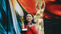 April DA Menang Social Media Darling di Indonesian Dangdut Awards 2026