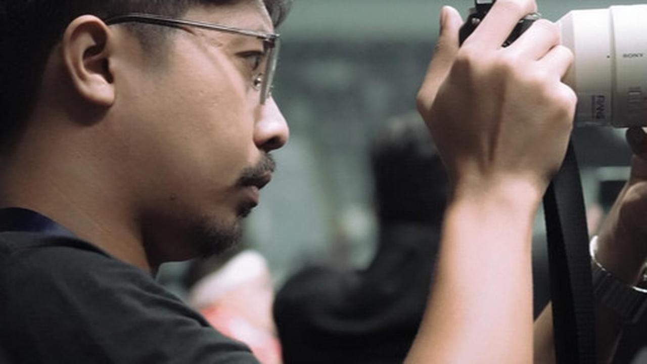 Dilaporkan Rayyanza ke Pak Ustaz, 5 Potret Ganteng Om Olik Fotografer Pribadi Keluarga 'Sultan Andara'