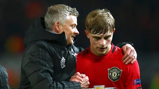 Manchester United Cukur AZ Alkmaar 4-0 di Old Trafford