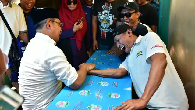Saat Warga Menantang Ridwan Kamil Usai Blusukan