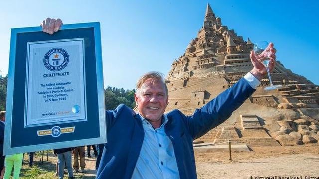 Sand Sculptures Festival