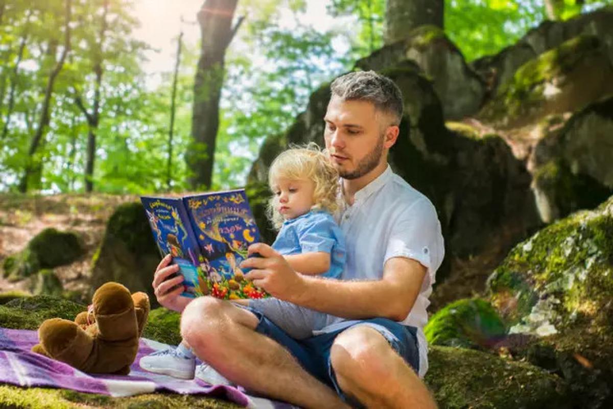 Tak Cuma Dirasakan para Ibu, Intip 7 Gejala Baby Blues pada Ayah dan Cara Menghadapinya