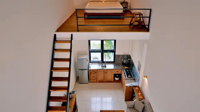 Model Rumah Kecil Semi Permanen 6x10 di Gang Sempit (AI)