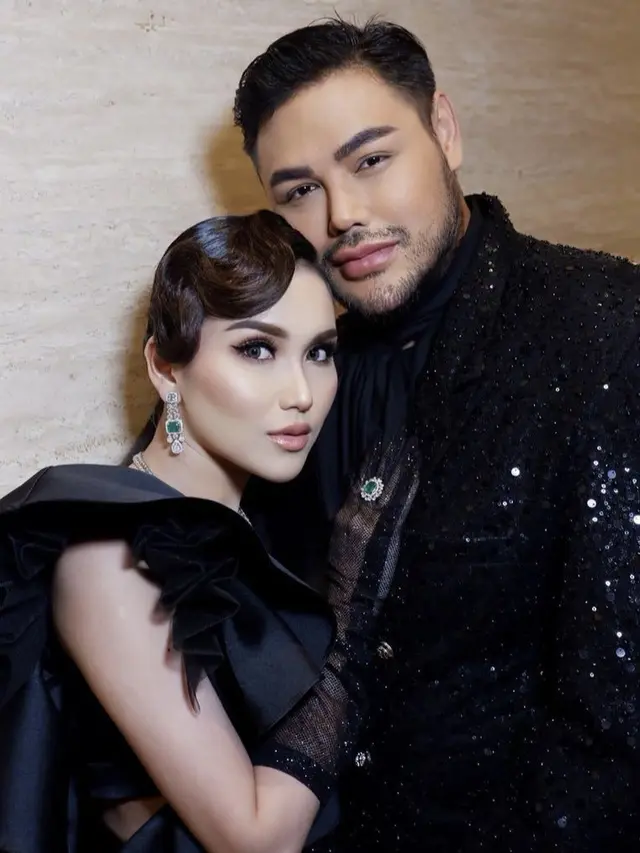 Ayu Ting Ting kesal pada Ivan Gunawan