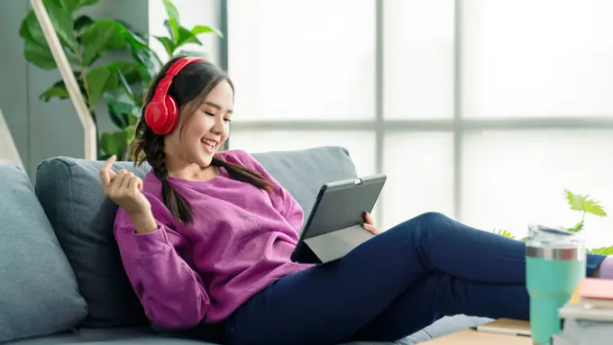 Anti Stres Hadapi New Normal dengan Nonton Konser Digital Bertabur Berkah, Penasaran?