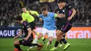 Gol kemenangan Lazio ditentukan lewat titik putih. (Alberto PIZZOLI/AFP)