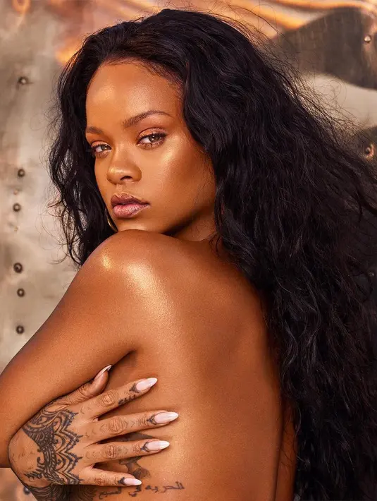 Rihanna pun tak jarang tampil seksi di Instagram, loh! (instagram/badgalriri)