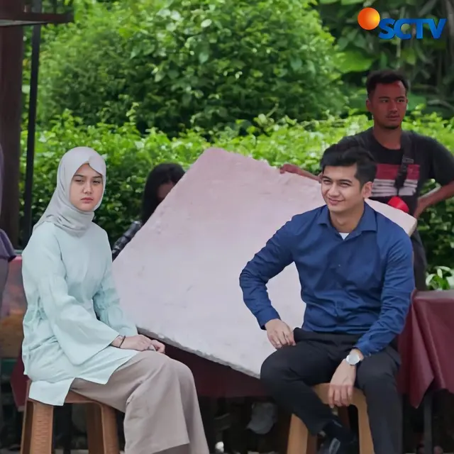 Teuku Ryan Syuting Love Story The Series, Suami Ria Ricis Adu Akting dengan Esta Pramanita  (Foto: Instagram sinetron.sctv)