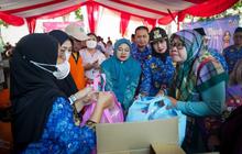 Ribuan Paket Sembako Murah Jakarta Barat Ludes Diserbu Warga Jelang Idul Fitri