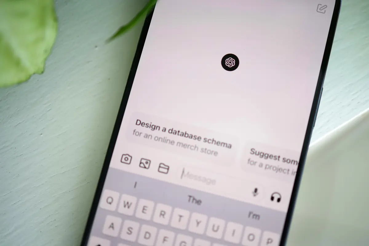 ChatGPT Contract with the US Military Triggers a Wave of User Cancellations