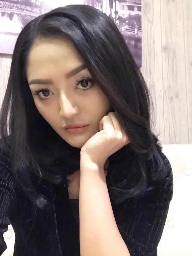[Bintang] Siti Badriah