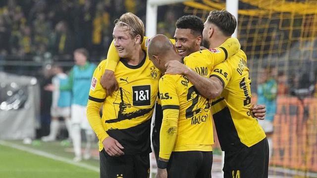 Foto: Melihat Gol Tunggal Julian Brandt yang Membawa Dortmund ke Puncak Klasemen Sementara di Liga Jerman