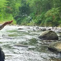 Laudya Cynthia Bella di tengah proses syuting film Ambu [foto: instagram]