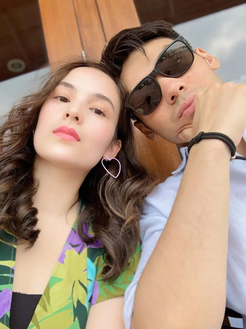 [Fimela] Chelsea Islan dan Rob Clinton