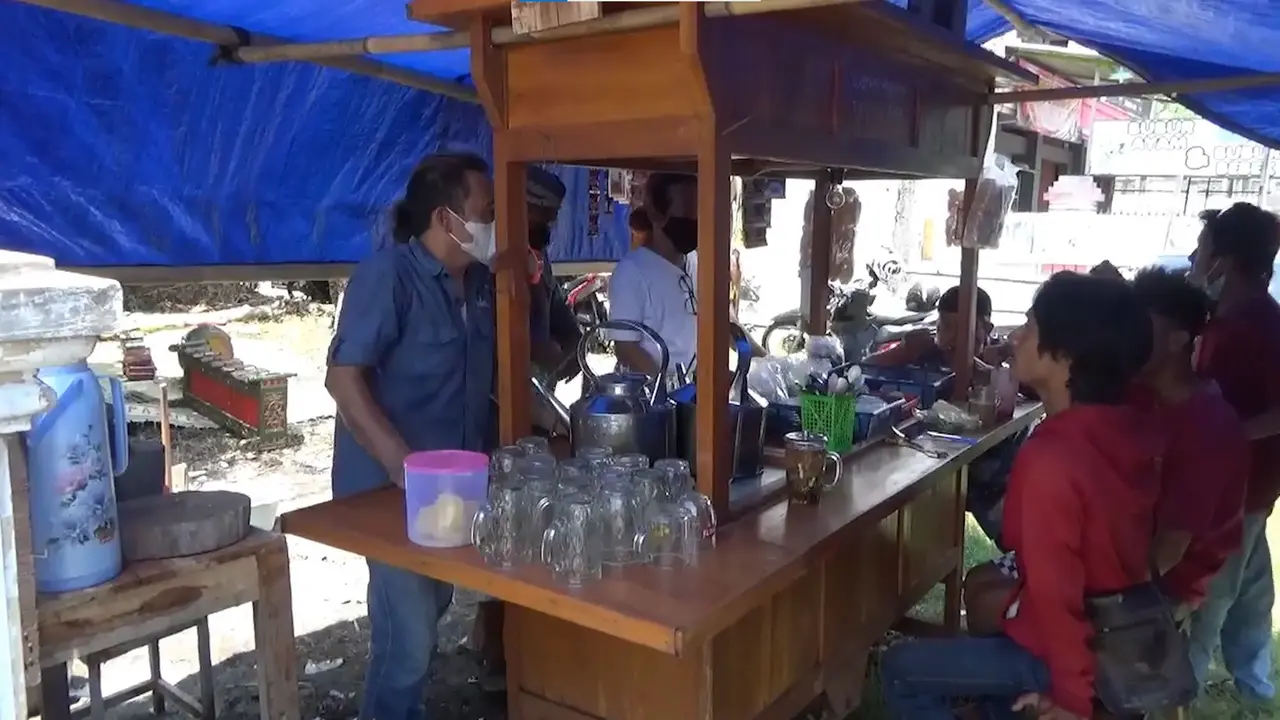 Angkringan Seniman Surpiyadi